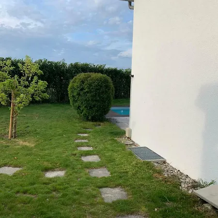 Chemin Du Motty 1 *